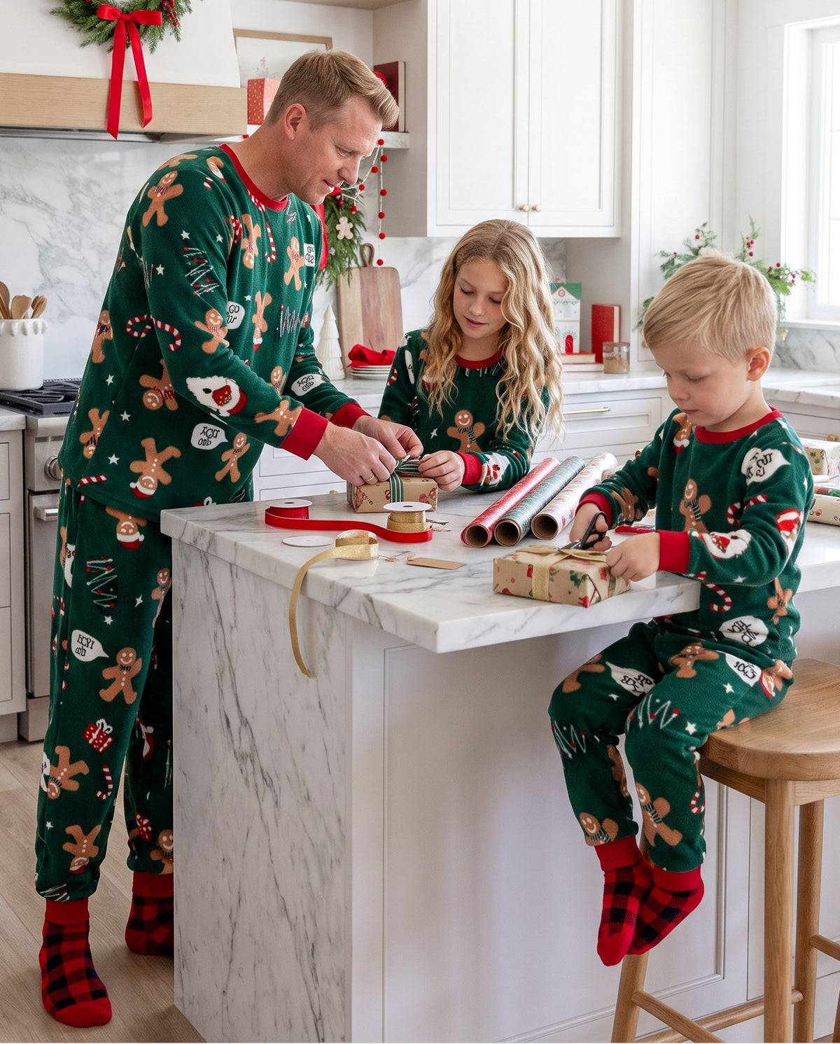 PatPat Family Matching Christmas Pajamas Gingerbread Print Fleece Green